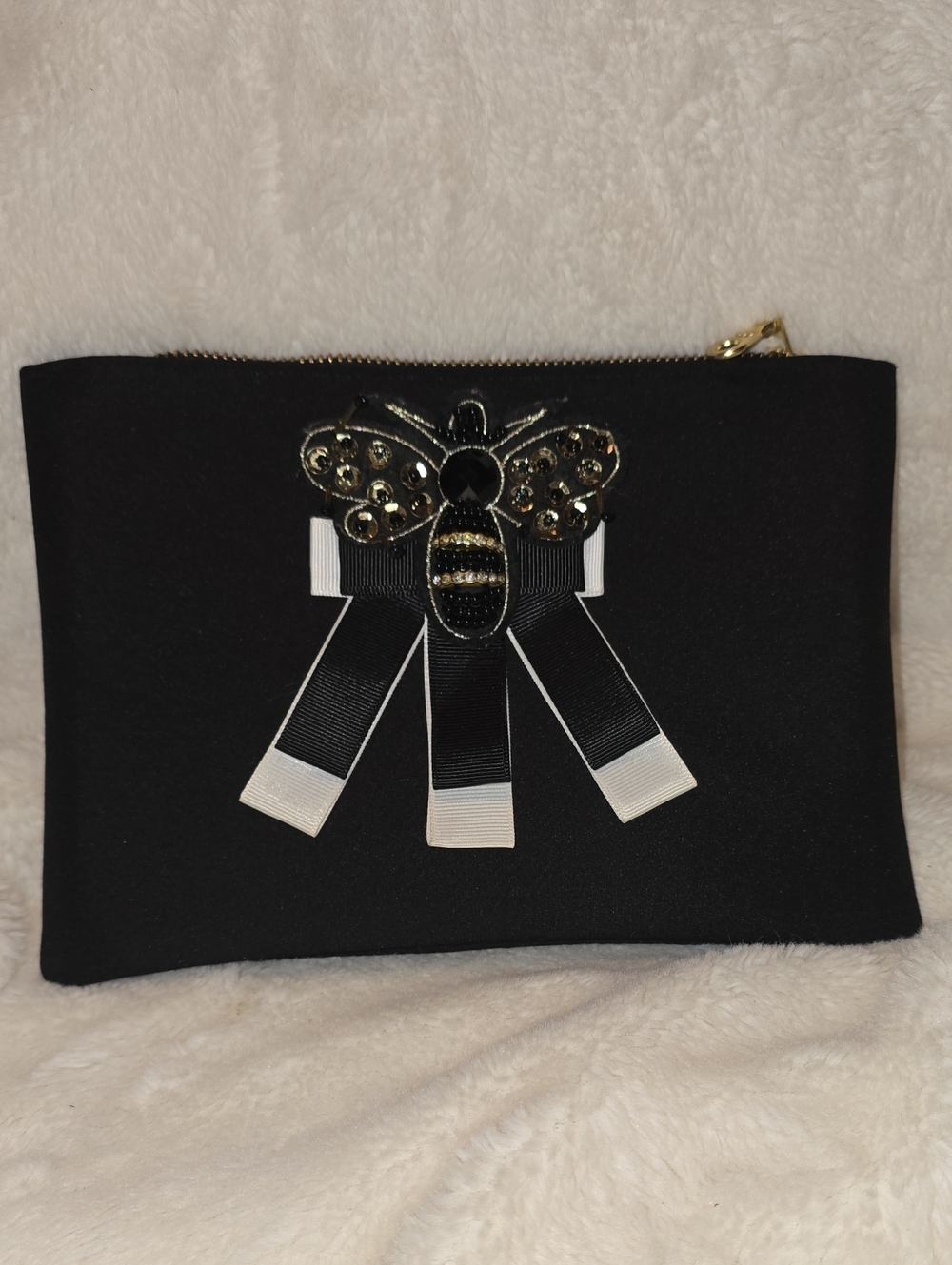 Shiraleah Black Wristlet Clutch with Bow and Sequin Beaded Bee Gold Zip